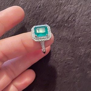 Beautiful cocktail ring emerald cut